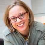 Christel Lyell | Perimenopause Gut Health Dietitian - @christel.gutsydietitian - Instagram