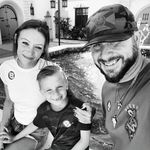 Chris Mandell - @rebelyankeefossils - Instagram