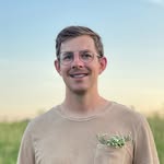 Chris Matts at Sunny Hill Farm - @chrisgrowsit - Instagram