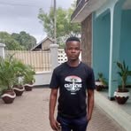 Chris Max - Facebook