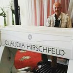Mayoni - @chris_mayoni - Instagram