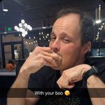 Chris Moffitt - @hugsnchrisses - Instagram
