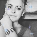 Christine Perrigo-Casey - @queenbeaver - Instagram