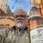 Chris Riser - @cwileyriser - Instagram