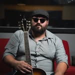 Chris Roberts - @chrisrobertsacoustic - Instagram