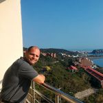 Chris Schorr - @schorrchris - Instagram