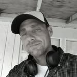 Chris Seaman - @chris.seaman.7311 - Instagram