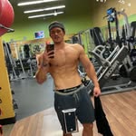 Chris Shelley - @hippylifter - Instagram