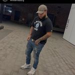 chris - @chrisstackss_ - Instagram