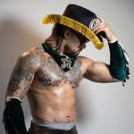 Chris “Bello” Stone 🦍 - @chris_stonejr - Instagram