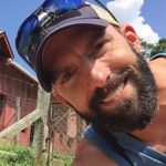 Chris Toth - @blu_rhyno - Instagram