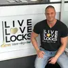 Chris Wenzel - @blowoutprofessor - TikTok