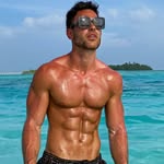Chris zacharia - @chriszachariax - Instagram