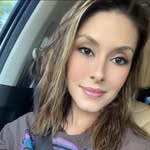 Christa Hodge - @justamomoflikealot_ - Instagram