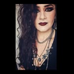 Christy Case - @cinnamonxgirl - Instagram
