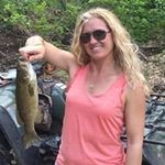 Christi Erica Davidson - @mom2dmc - Instagram