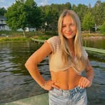 Christi Dean - @jenny9nkz - Instagram