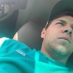 Christian Holcomb - @leafyholcomb - Instagram