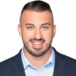 Christian Lyons - @lyonslends - Instagram
