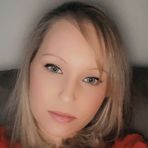 Christie Rayner - Facebook
