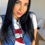 @christina_sochaut - Instagram