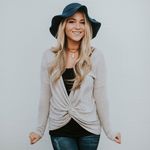 Christina’s Closet - @christinastrunkandjunk - Instagram