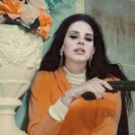 christine // alter ego - @cgsavexx - Instagram