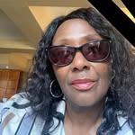Christine Bogle - @laydikool - Instagram