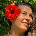 Christine Bourne - @kriscorse - Instagram