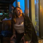 Christine Burgos - @christineburgoss - Instagram