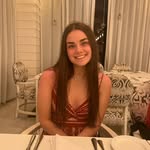 Christina Burnside - @christinaburnside_ - Instagram