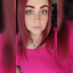 Christine Castle - @littlebunny42900 - Instagram