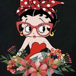 Christina Cottingham - @christinacottingha - Instagram