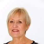 Christine Cross - @christinecross28 - Instagram