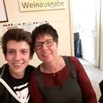 Christine Dech - @christinedech - Instagram