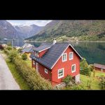 Christine Haugstvedt Downing - @villastrondi - Instagram