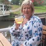 Christine Heaton - @gemm733 - Instagram