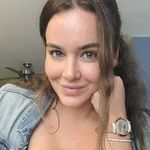 christine Howells - @christinehowells29 - Instagram