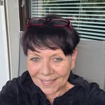 Christine Schumann - @nailstroem - Instagram