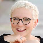 Christine Wild - @hofcomtesse - Instagram