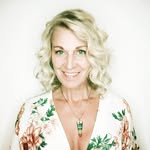 Christine Wilkinson - @chriswilkinsonmicroblading - Instagram