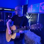 Chris Agnew - @christopher_agnew - Instagram