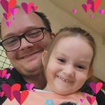 Christopher Clyde - @christopher.clyde.5 - Instagram