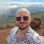 Christopher Hiatt - @pac_tech_blue - Instagram