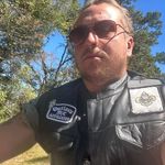 Christopher Huggins - @christopher.huggins.9862 - Instagram