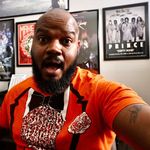 Christopher Huggins - @huggyreads - Instagram