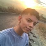 Christopher Parra - @chris._.parra - Instagram