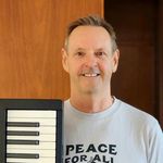 Christopher Riddle - @sendiritravel - Instagram