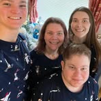 Christopher Schreiber - Facebook