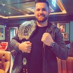 Christopher Sloan - @christophersqueek - Instagram